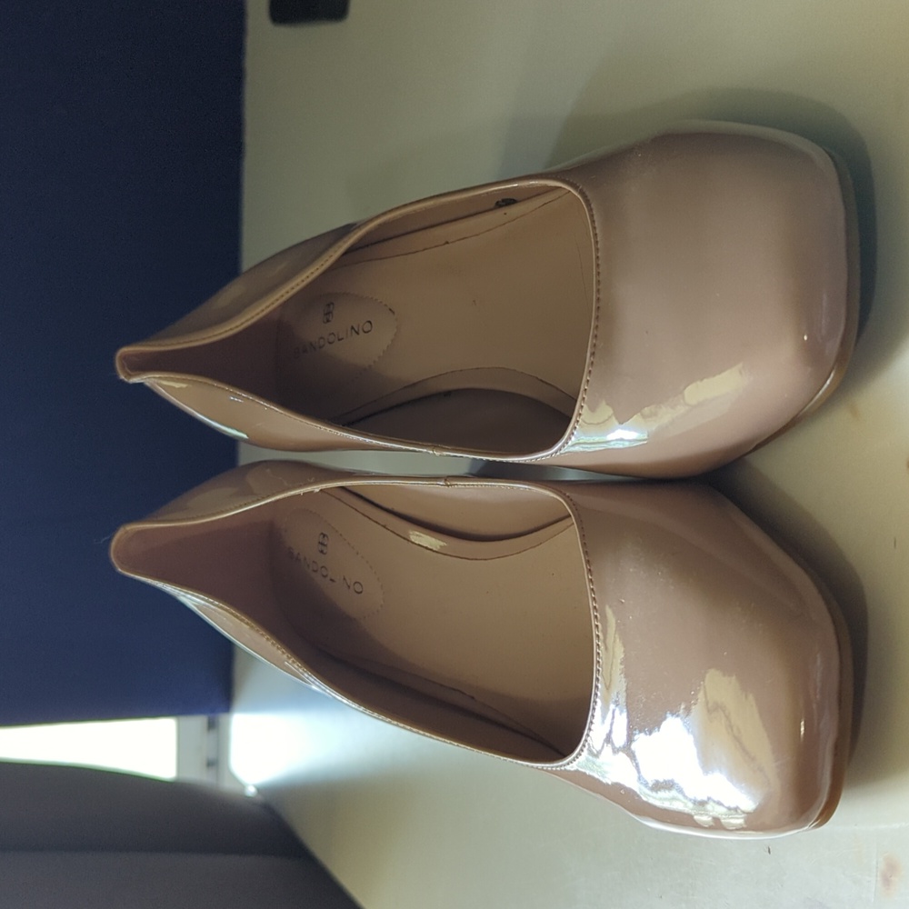 Bandolino wedge heel dress shoes